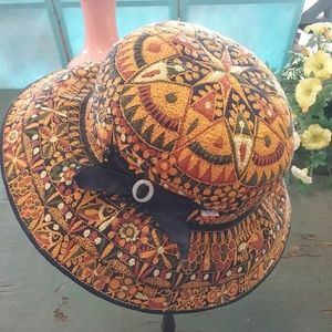 Vintage embroidered hat from Peru